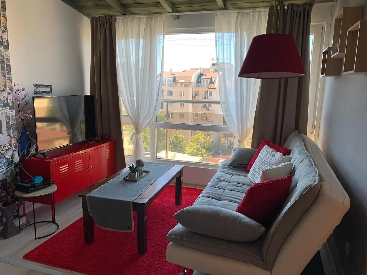 Lovely Penthouse With An Indoor Fireplace ソフィア アパート